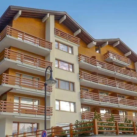 Medran + Private Sauna *