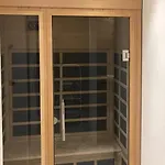 Medran + Private Sauna Apartment