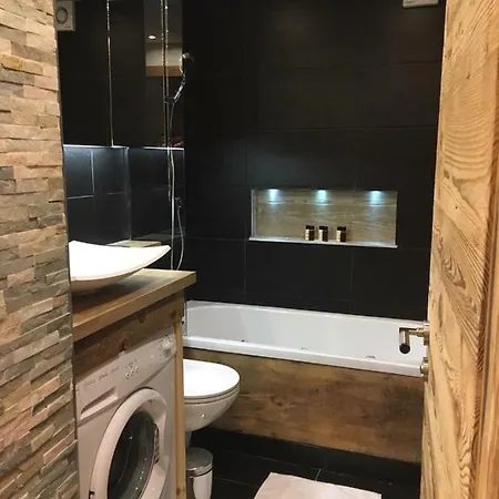 Medran + Private Sauna 韦尔比耶